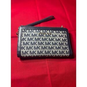 Michael Kors Navy MK Logo Wristlet EPC